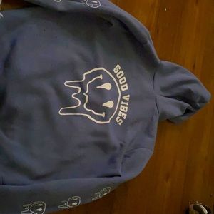 This is a GOOD VIBES Hoodie One size Medium